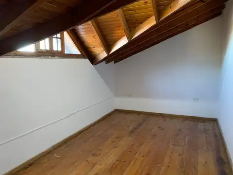 Depto Tipo Casa en Alquiler al Sur