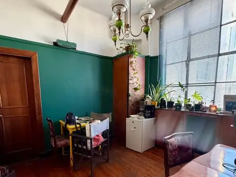 Venta Oficina Palacio Barolo - Piso Alto Con Baño