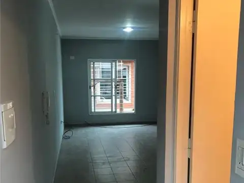 DEPARTAMENTO 1 AMBIENTE - VILLA CENTENARIO, RESISTENCIA