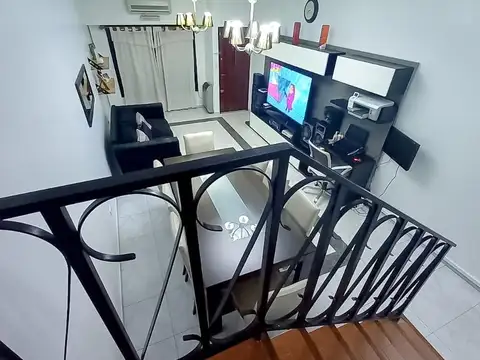 Depto Tipo Casa en Venta 15 años
