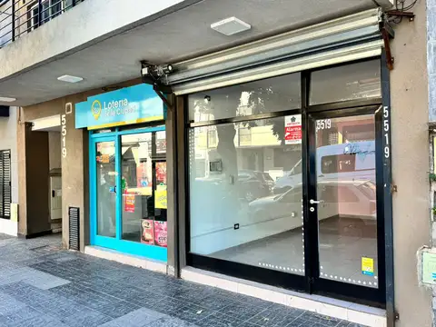 Local en Alquiler en Monte Castro, $ 790.000