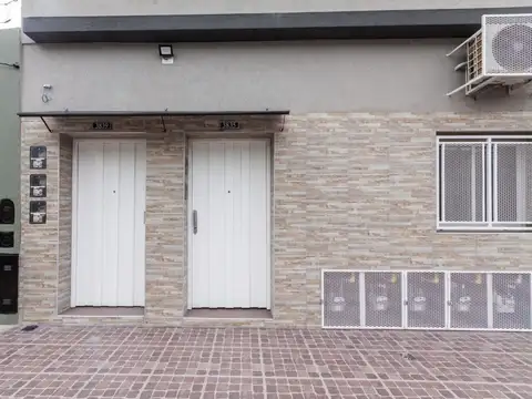 Depto Tipo Casa en Venta de 1 dormitorio