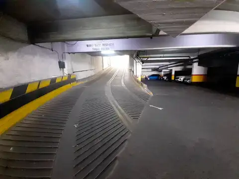 COCHERA FIJA CUBIERTA