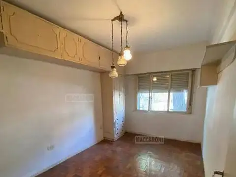 Depto Tipo Casa en Venta en Mataderos, USD 126.000