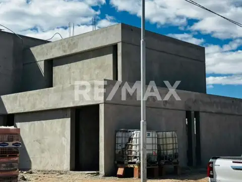 CASA EN VENTA RINCON DEL RIO, NEUQUEN.