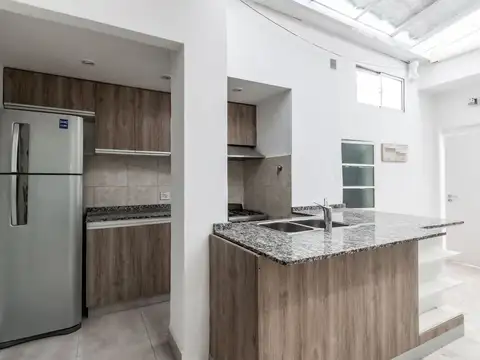 Depto Tipo Casa en Venta de 4 ambientes