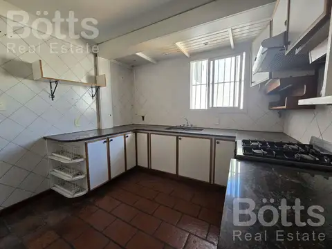 Depto Tipo Casa en Venta en Haedo Sur, USD 89.900