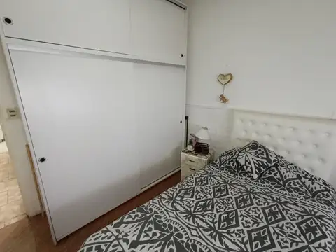 Depto Tipo Casa 2 ambientes con 1 baño