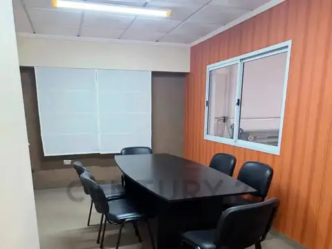 Galpon en Venta en Loma Hermosa, USD 215.900