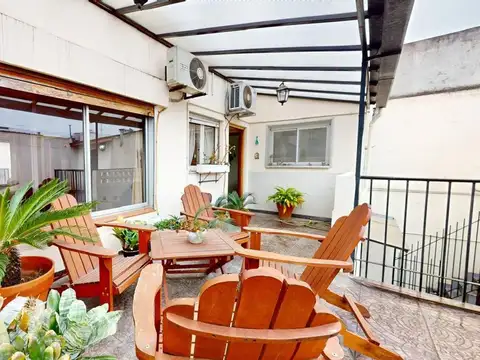 VENTA CASA MULTIFAMILIAR EN VILLA LUGANO