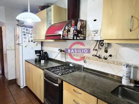 Depto Tipo Casa 4 ambientes con 1 baño
