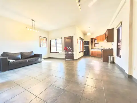Depto Tipo Casa en Venta de 4 ambientes