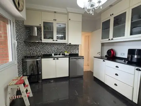 Casa en Venta en Comodoro Rivadavia, USD 240.000