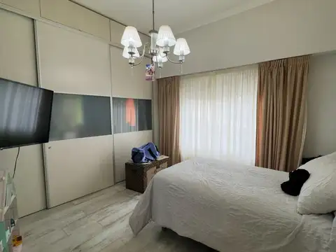 CASA  2 DORMITORIOS BARRIO CENTRO