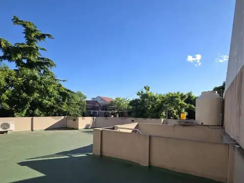 Carlos Antonio López 4000, Piso 0