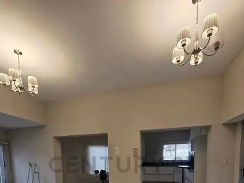 ALQUILER Casa moderna con terraza en Devoto – Excelente ubicación