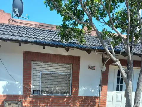 CASA BARRIO SARMIENTO- SAN FERNANDO  500- LOTE PROPIO- LIVING- COCINA COMEDOR- 2 DORMITORIOS-BAÑO-