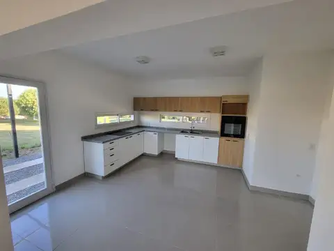 Casa en Venta en San Sebastian, USD 420.000