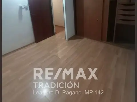 Casa en venta en B` España 4 hab cochera parrilla