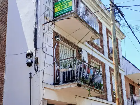 DEPARTAMENTO AL FRENTE