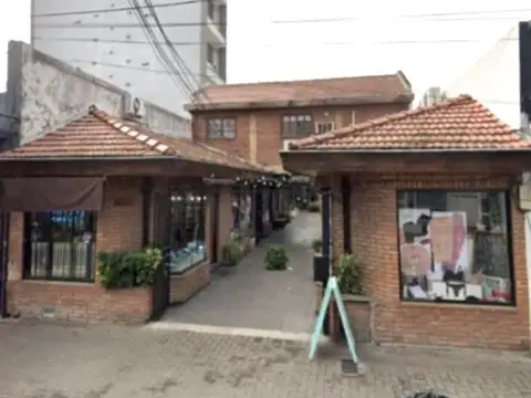 LOCAL COMERCIAL EN GALERIA