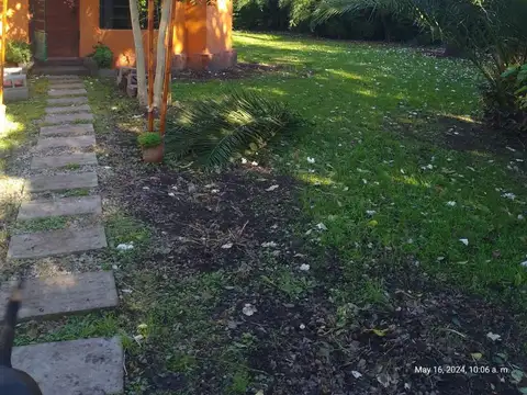 CASA EN EL BARRIO "EL TEJADO"  5 AMB.