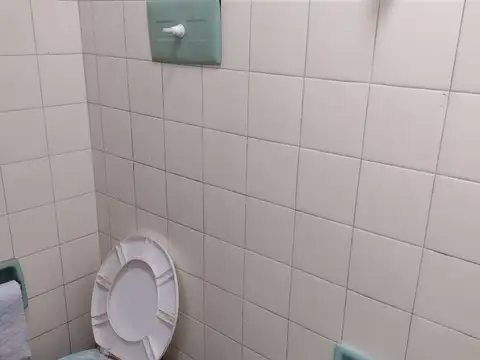 HERMOSO DEPARTAMENTO AL FRENTE DE 3 AMB. 