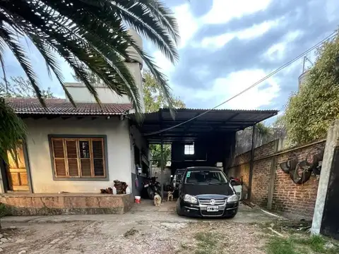 Casa en Venta con 1 cochera