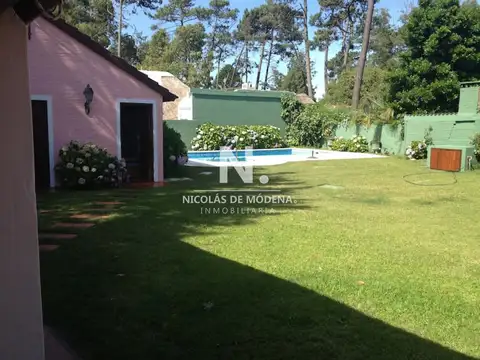 Casa en Alquiler Temporal de 4 dormitorios