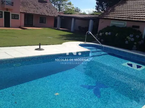 Casa en Alquiler Temporal de 4 dormitorios