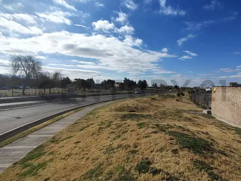 Terreno en Venta en Luzuriaga, USD 37.000