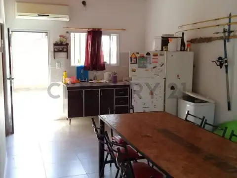 Calle 4 7200, Piso 0