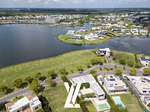 Terreno en Venta en Puertos - Barrio Marinas, USD 349.000