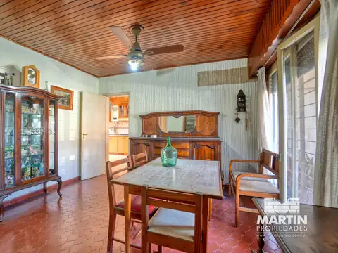 Casa en  venta en Martínez 3 ambientes con jardín