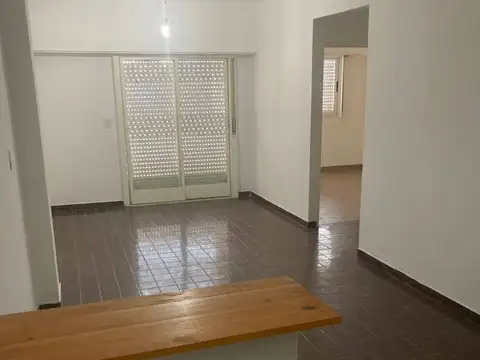 Av. San Martin 1700, Piso 1