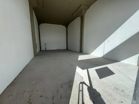 Local en Alquiler en Zarate, $ 1.900.000