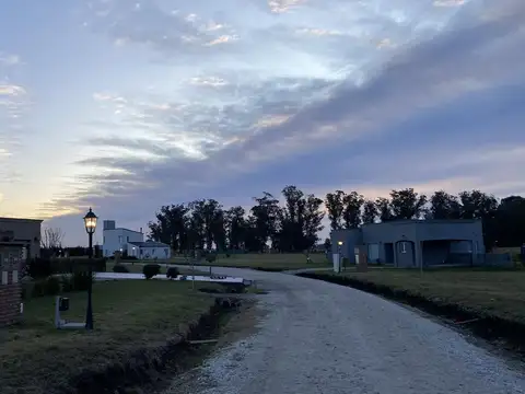 OPORTUNIDAD | VENTA | LOTE EN BARRIO HARAS DEL MAR