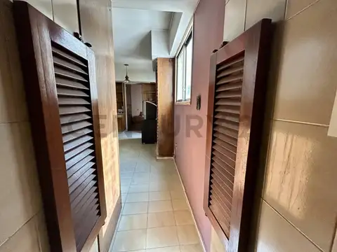 VENTA DEPARTAMENTO 4 AMBIENTES CON DEPENDENCIA EN ALMAGRO