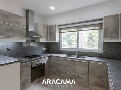 Casa en Venta en El Rocío, USD 259.000