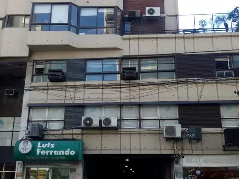 Av Rivadavia 6300 Flores Cochera U$17.000