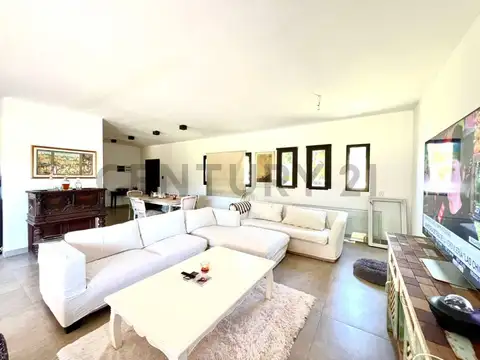 Ruta provincial 6 100, Piso 0