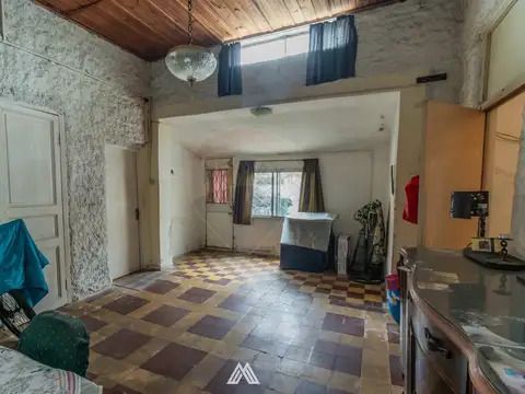 Casa en Venta con 1 cochera
