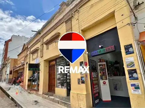 LOCALES COMERCIALES MAS HOSTAL EN VENTA CENTRO