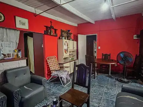Casa en Venta con 1 cochera