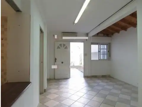 Depto Tipo Casa en Venta 40 años