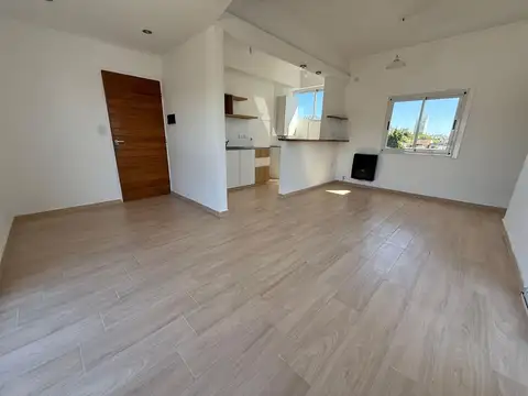 Departamento 2 dormis en venta La Plata c/cochera