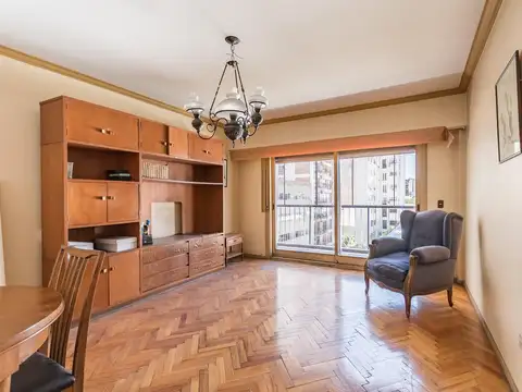 RECOLETA 4 AMBIENTES COCHERA Y BAULERA / LUZ Y SOL!