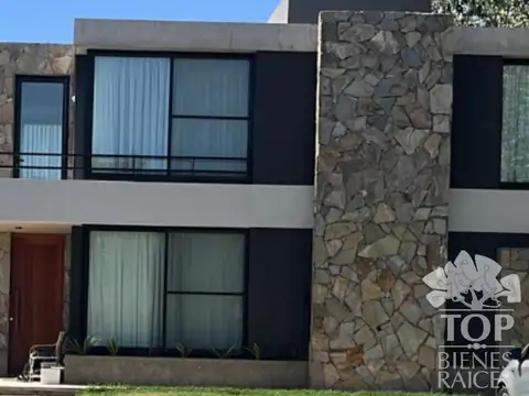 Casa en  Haras Santa María  Escobar