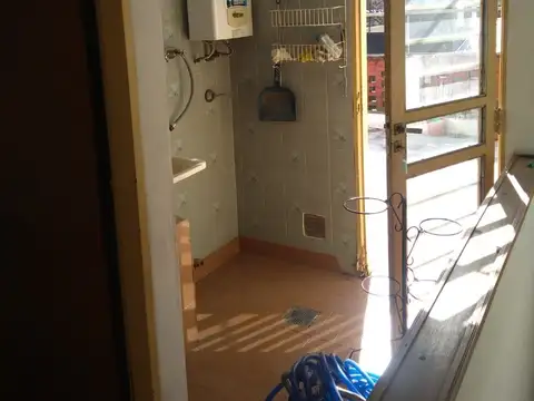 OPORTUNIDAD CASA DE 2 DORMITORIOS