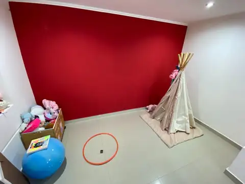 Casa en Venta en Altos Del Casco, USD 230.000